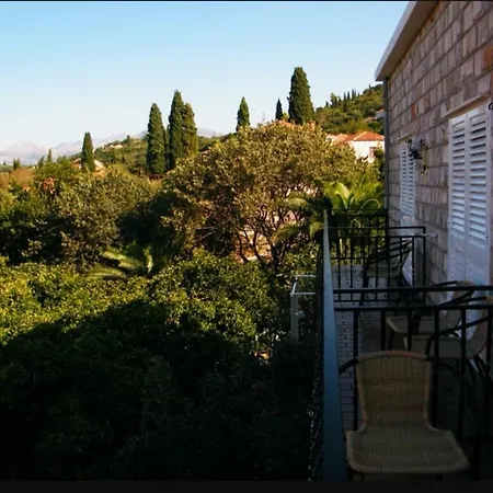 Ivan And Marica ゲストハウス 3*