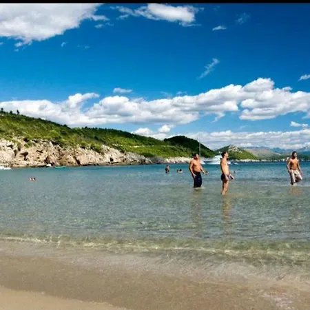 Ivan And Marica 3* ロプド