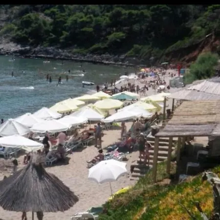 Ivan And Marica Gostinjska kuća 3*